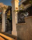 Chania Kreta, Chania: Außergewöhnliche neoklassizistische Villa im Herzen der Stadt zu verkaufen Haus kaufen